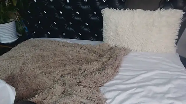 MeganLuxstar Chatroom