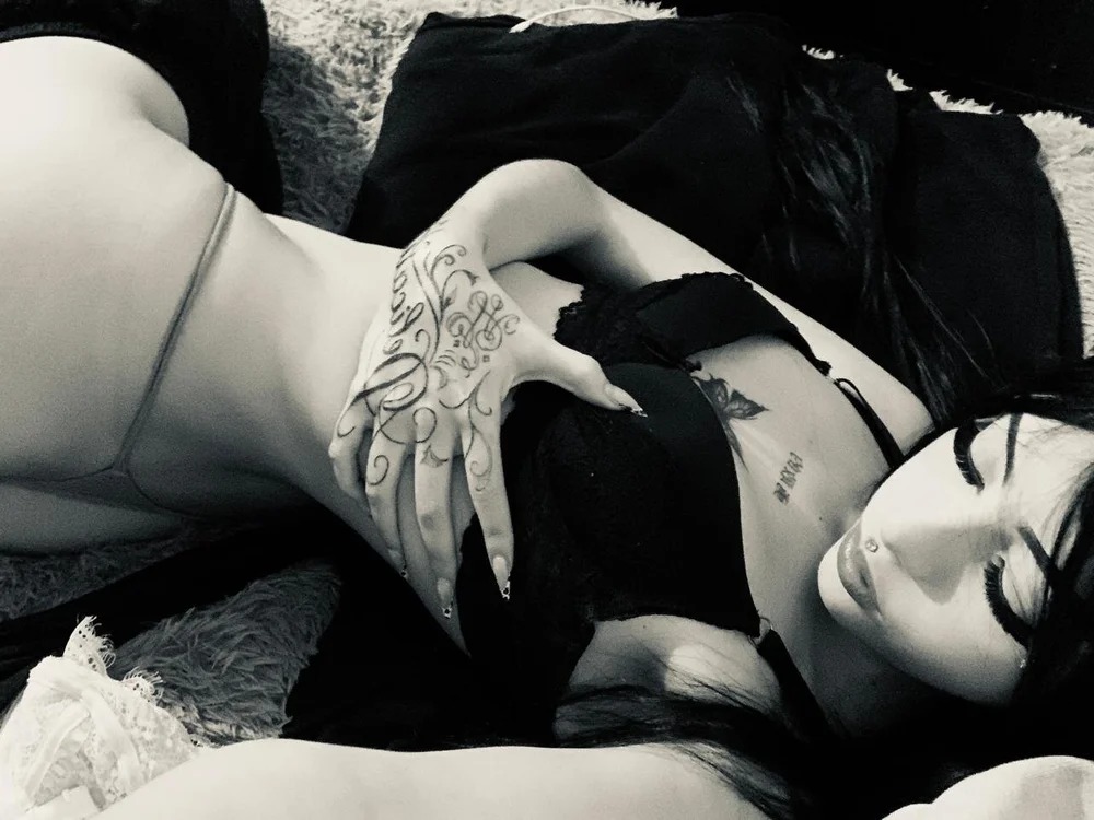 Megan_Rose_08 Chatroom