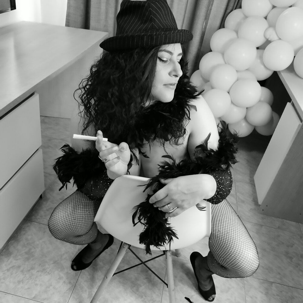 Melannyfoxxx Chatroom