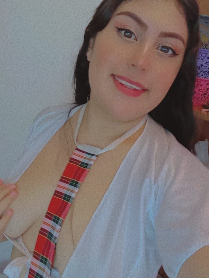 Mellygomezx24 Chatroom