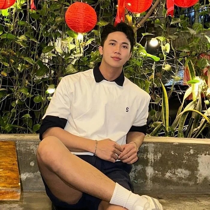 Men_poy Chatroom