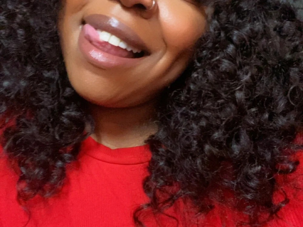 MercedesRedd Chatroom