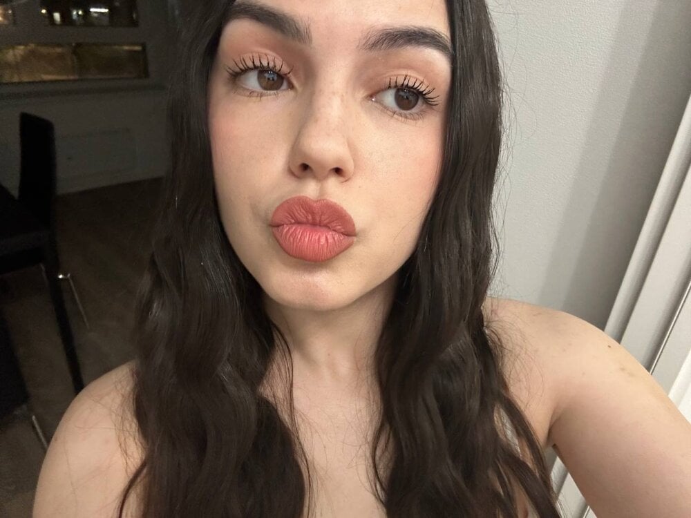 MiaBlisss_ Chatroom