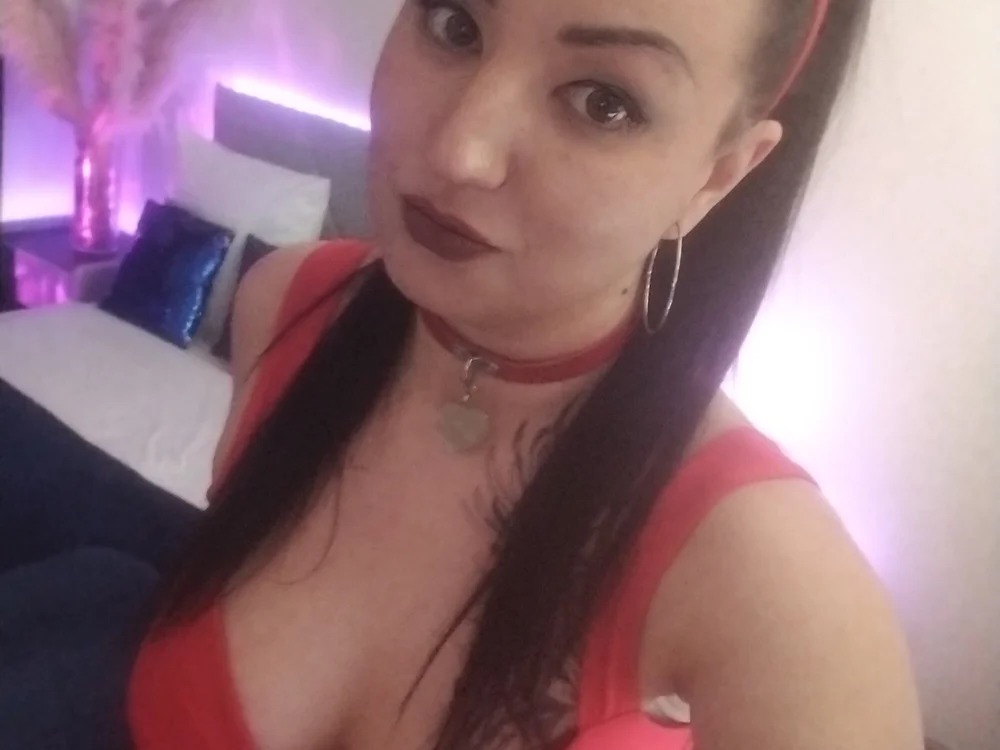 Mia_Marry Chatroom