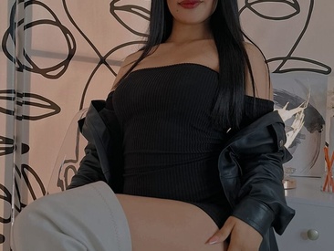 mia-rose