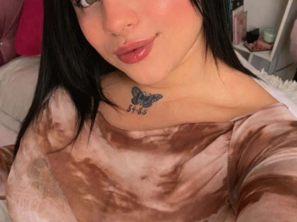 Mia_Slut_Full Chatroom