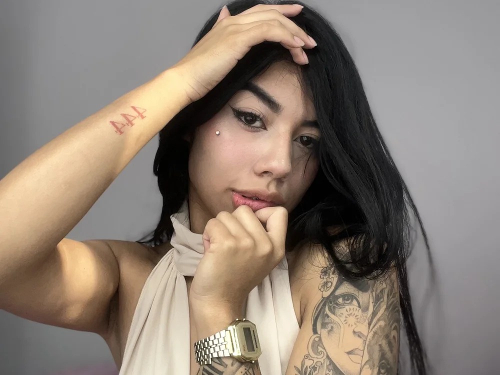 Mia_Sweet_v Chatroom