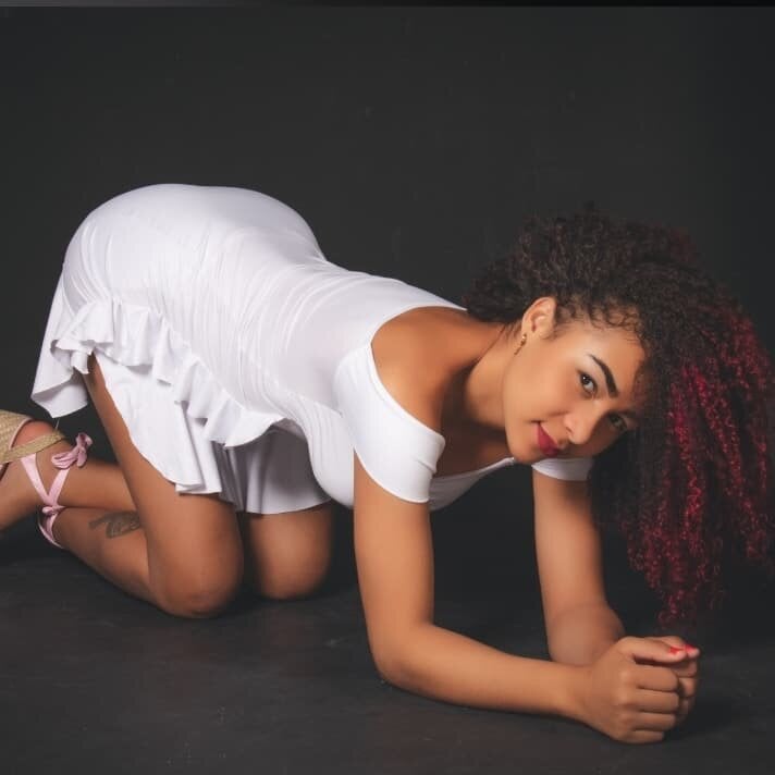 Mia_cartther Chatroom