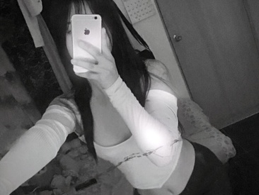 mia-clark18