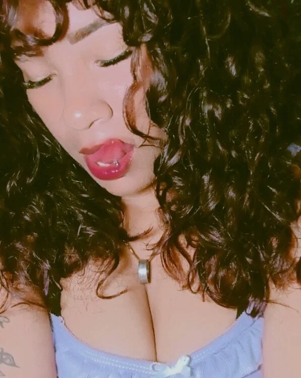 Mia_fantasy Chatroom