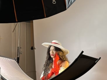 mia-holtxxx