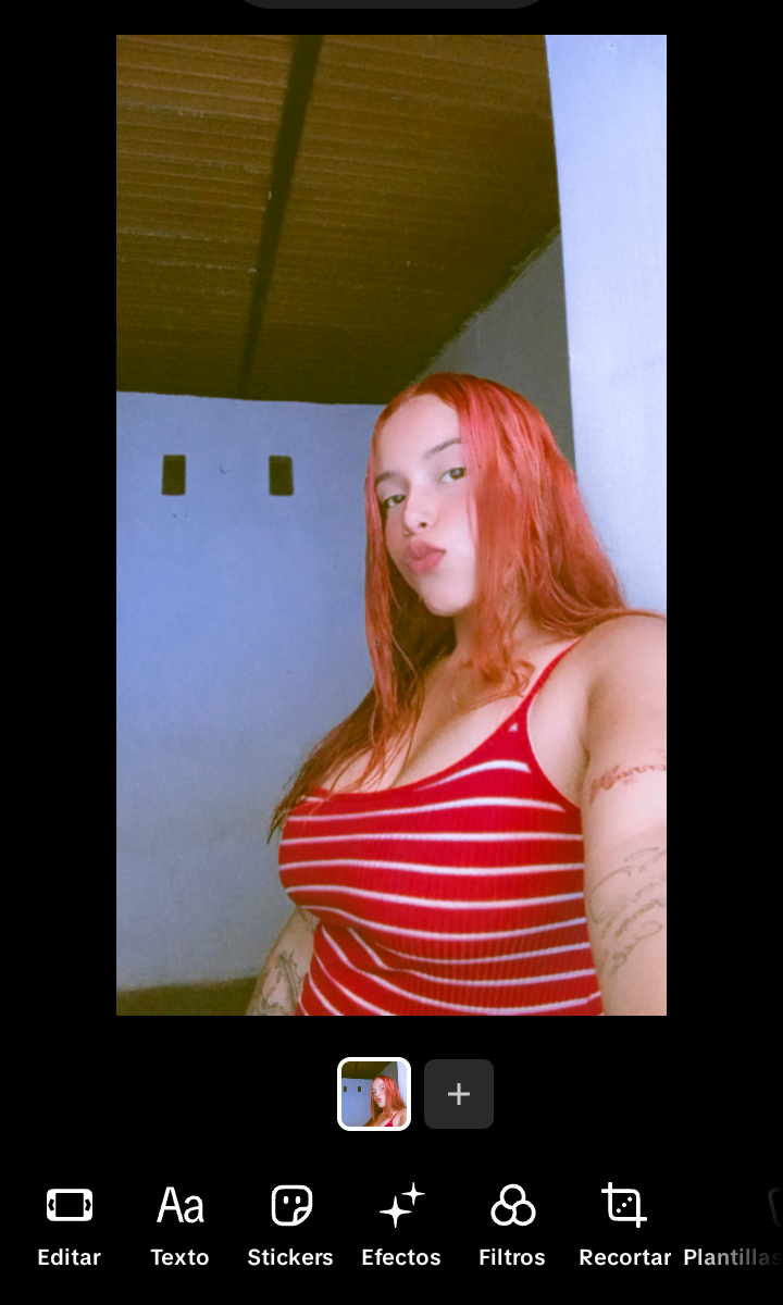 Miafresitaaa Chatroom