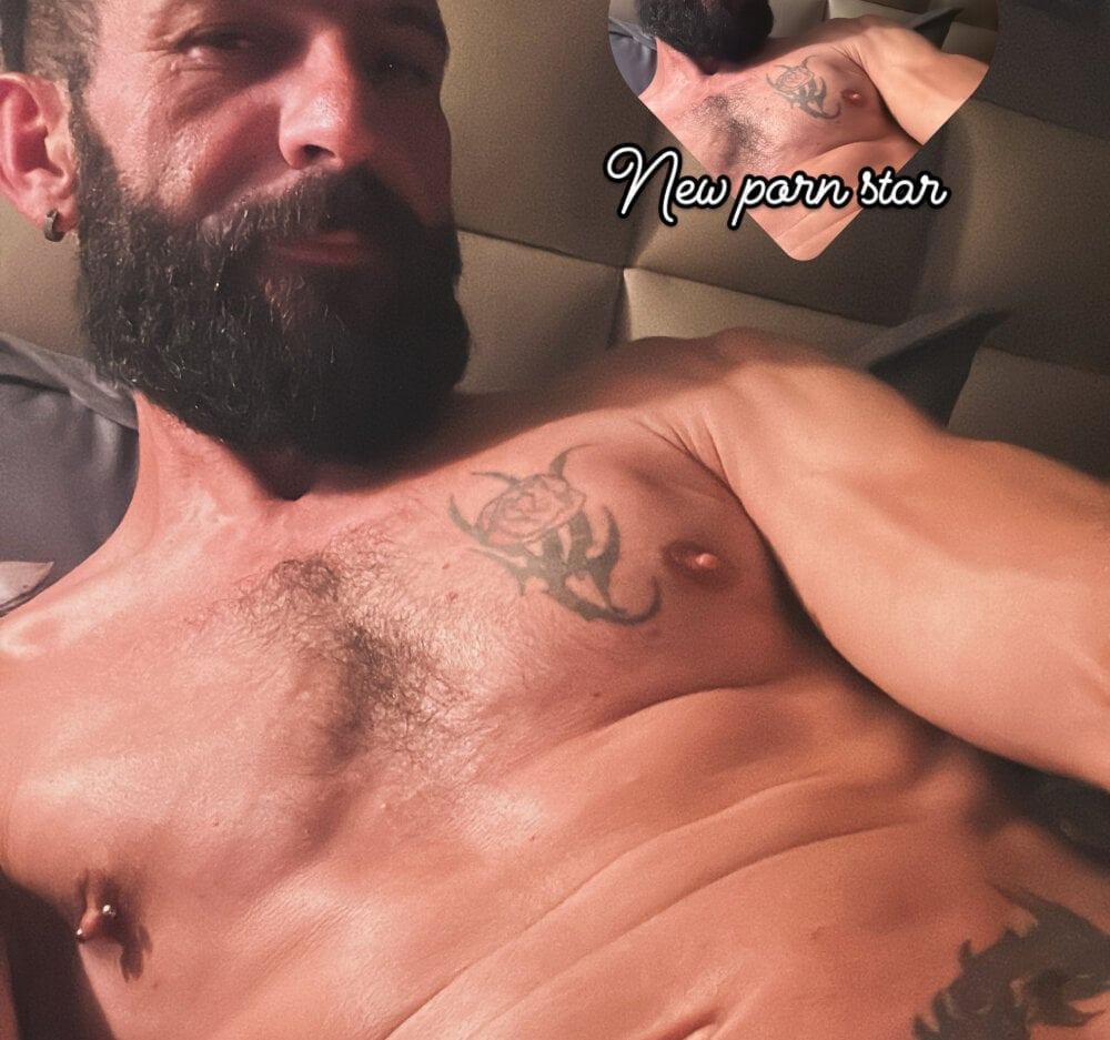 Michel_huge Chatroom