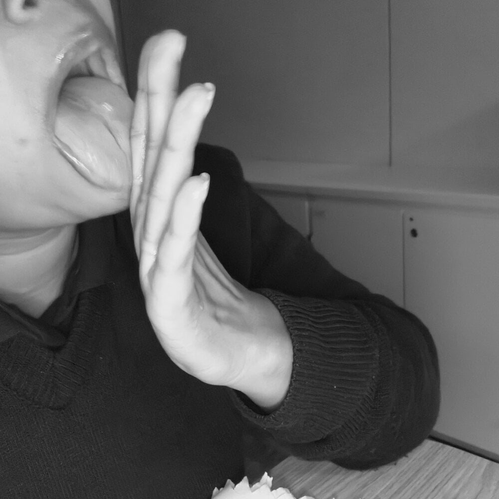 MichelleMore Chatroom