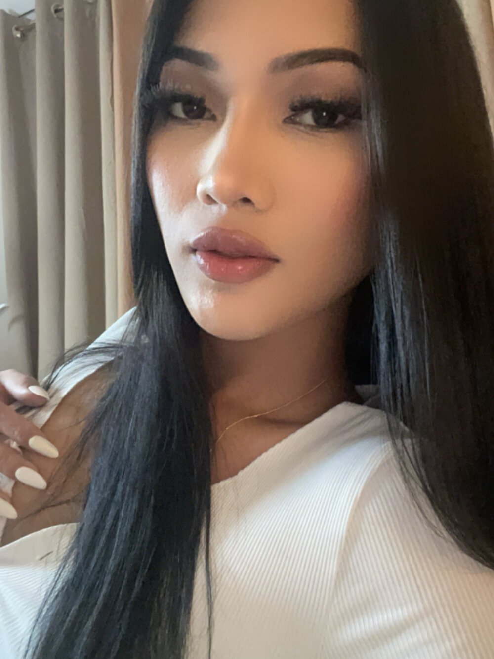 Midnight_Ballerina69 Chatroom