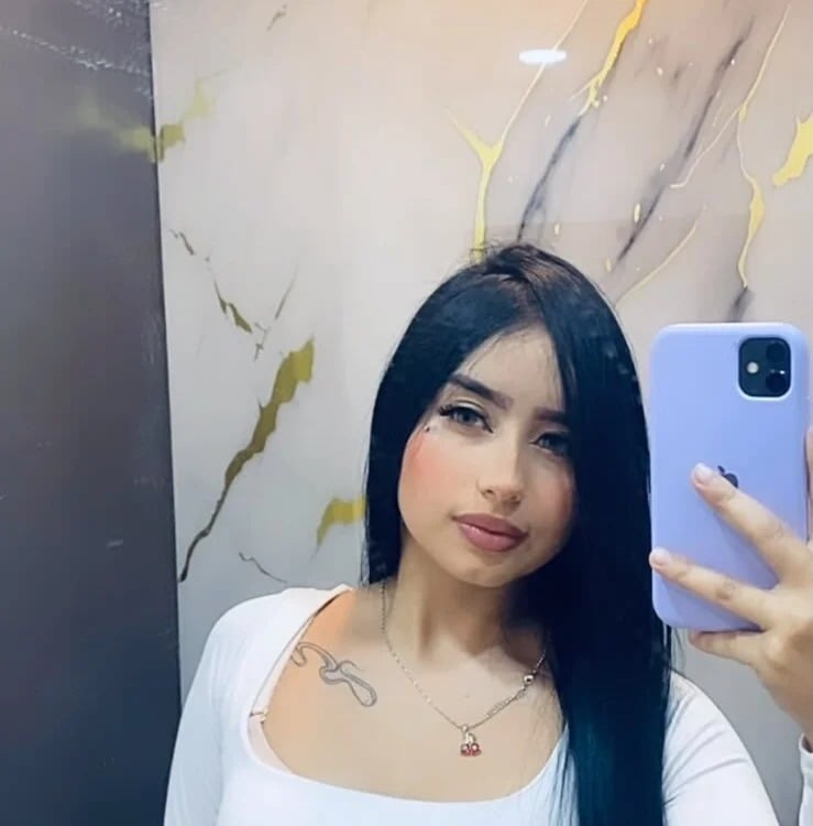 MiiaBloom_ Chatroom