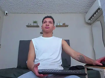 mike-twink19