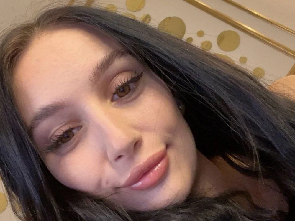 Mila_Mooon Chatroom
