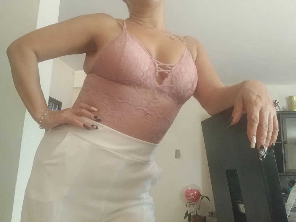 Mila_Phone Chatroom