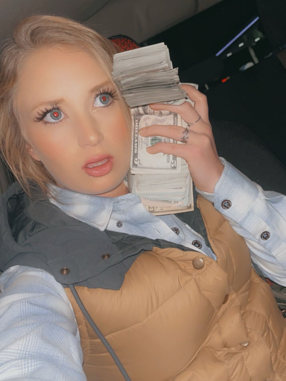 Milf-N-Kookies Chatroom