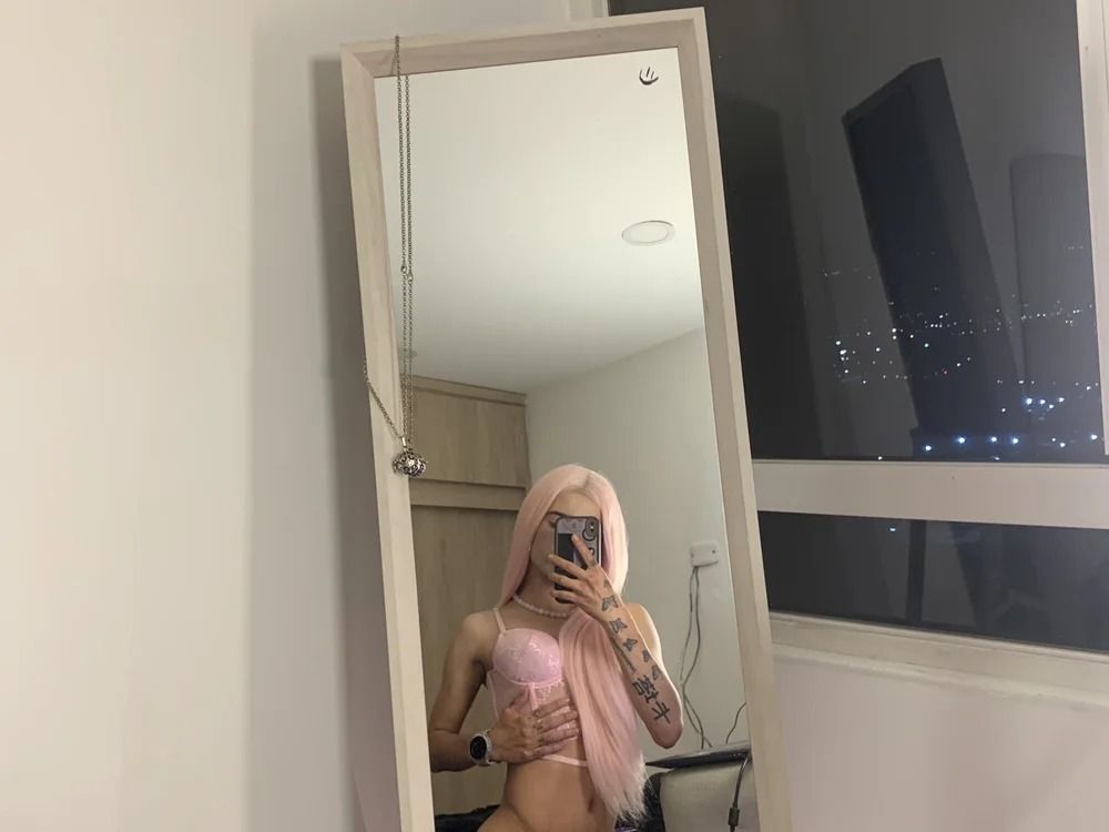 Milk_embeerr Chatroom