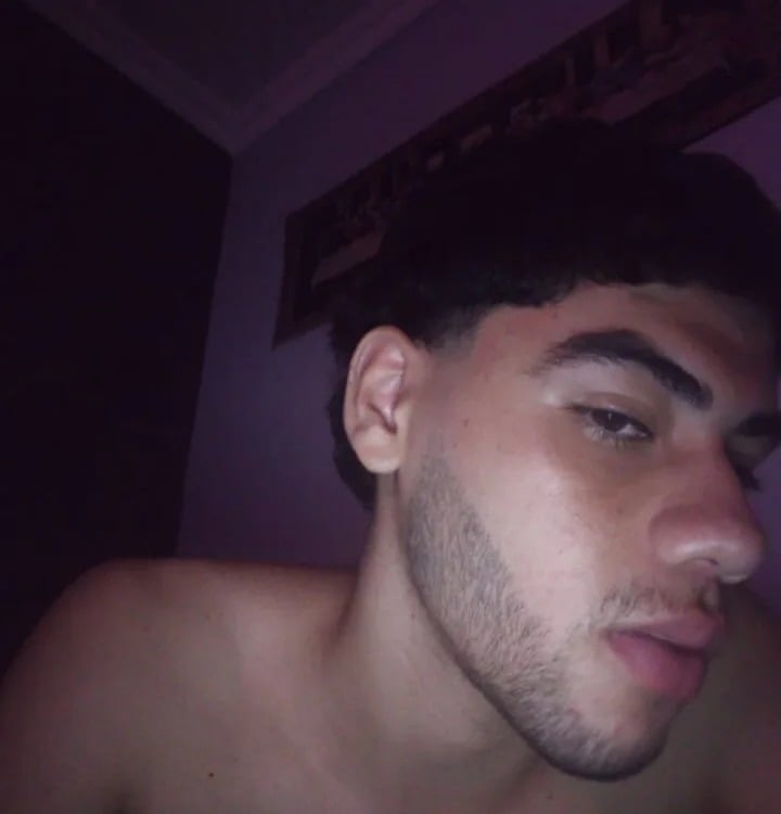 Milo_Thompson Chatroom