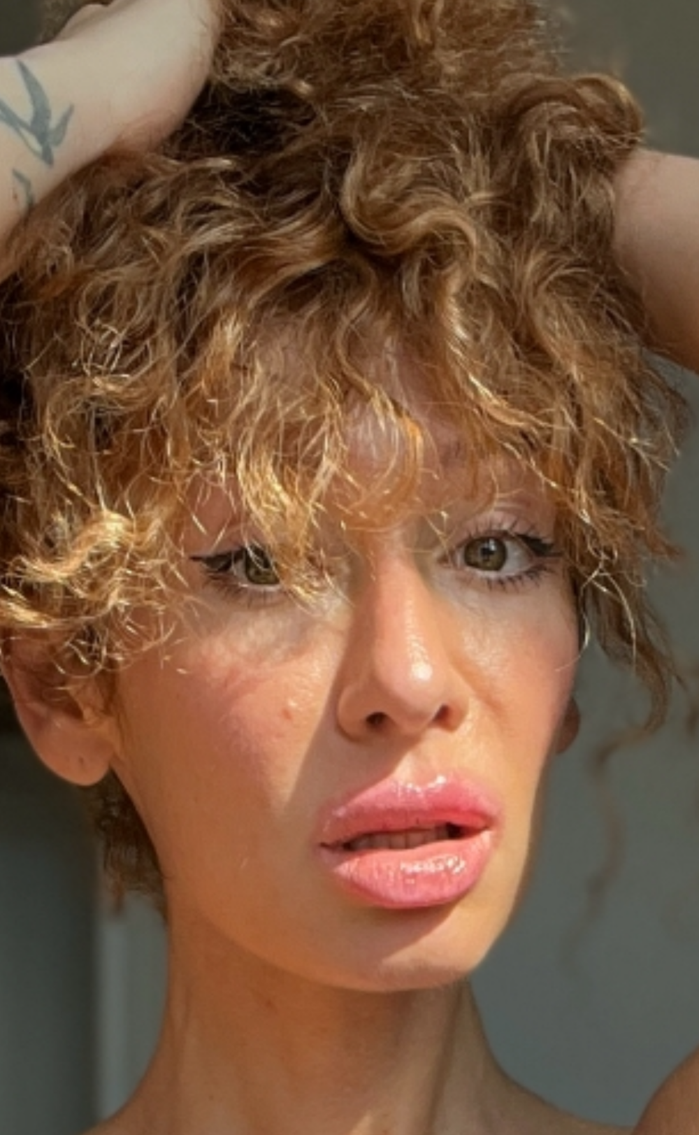 Mimi_la Chatroom