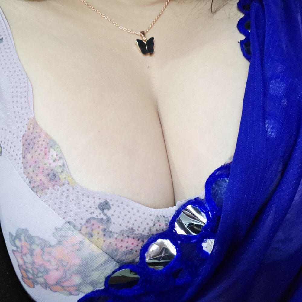 Minji_stripgirl Chatroom