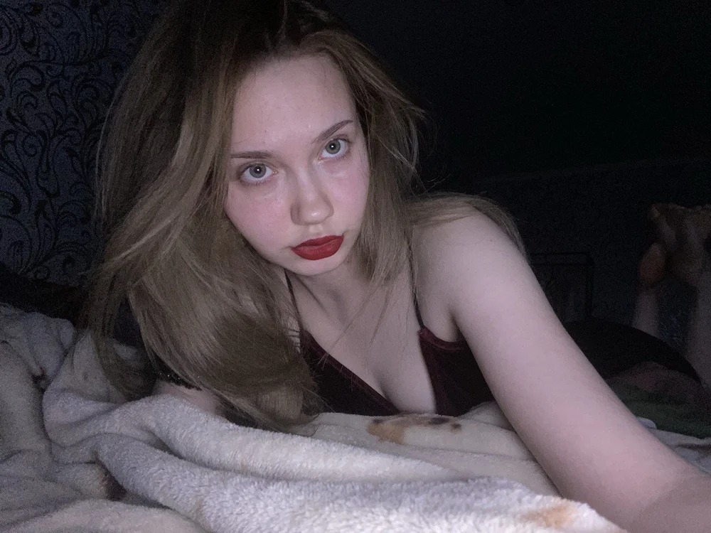 MiraNight Chatroom