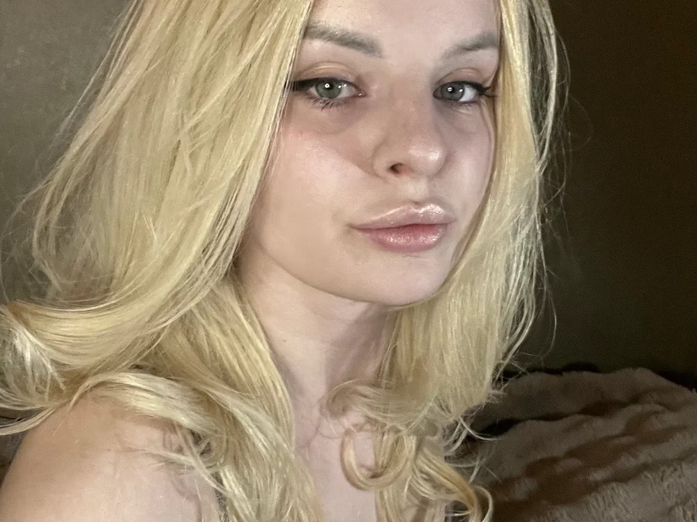 MissAnabel_ Chatroom