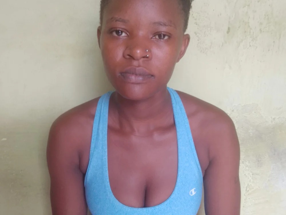 MissCurvey1 Chatroom