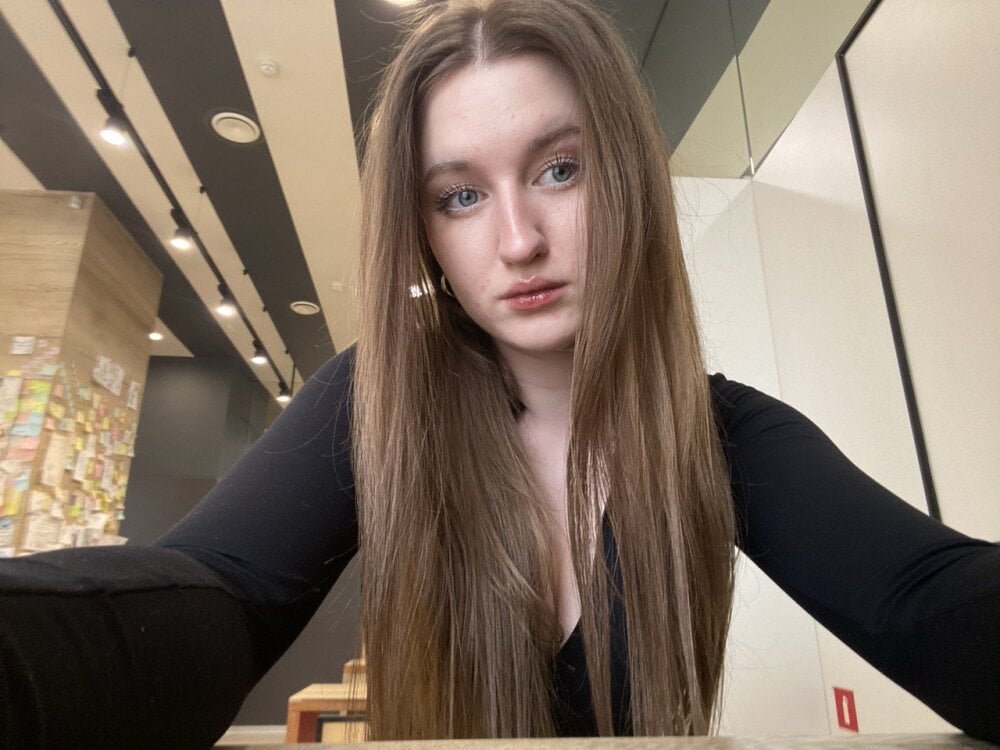 MissFoxy_Ti Chatroom