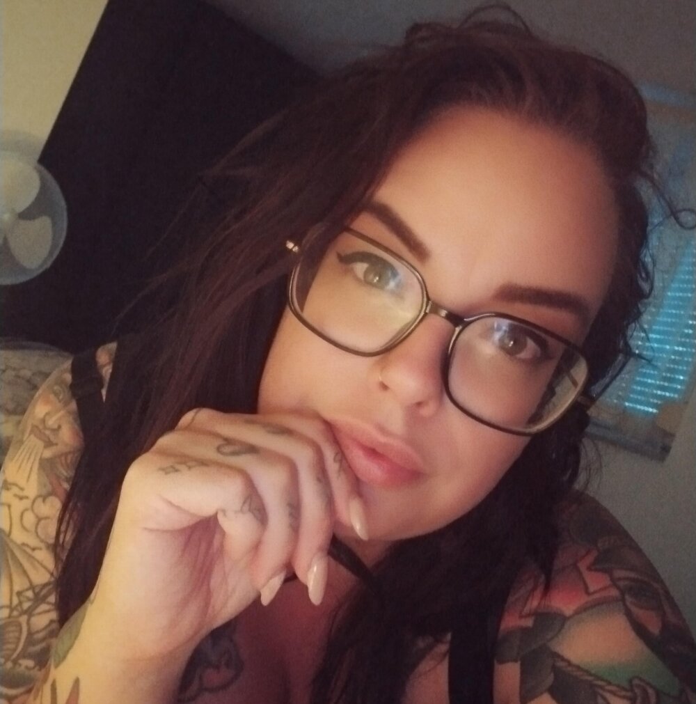 Miss_Lucifer6 Chatroom