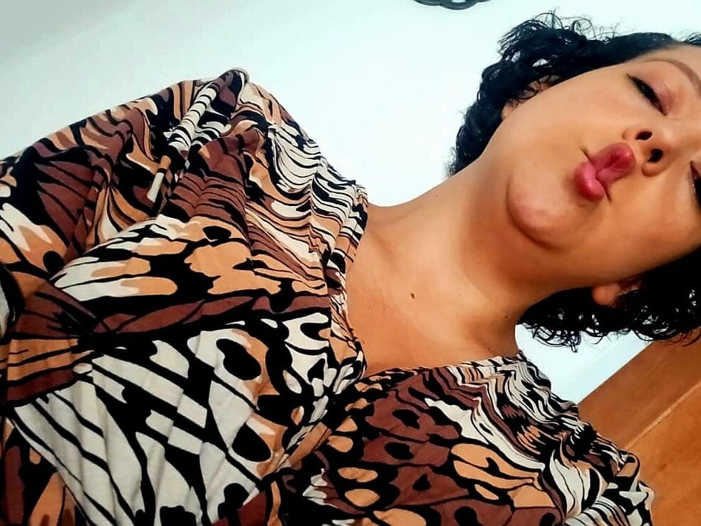 Miss_Oriana Chatroom