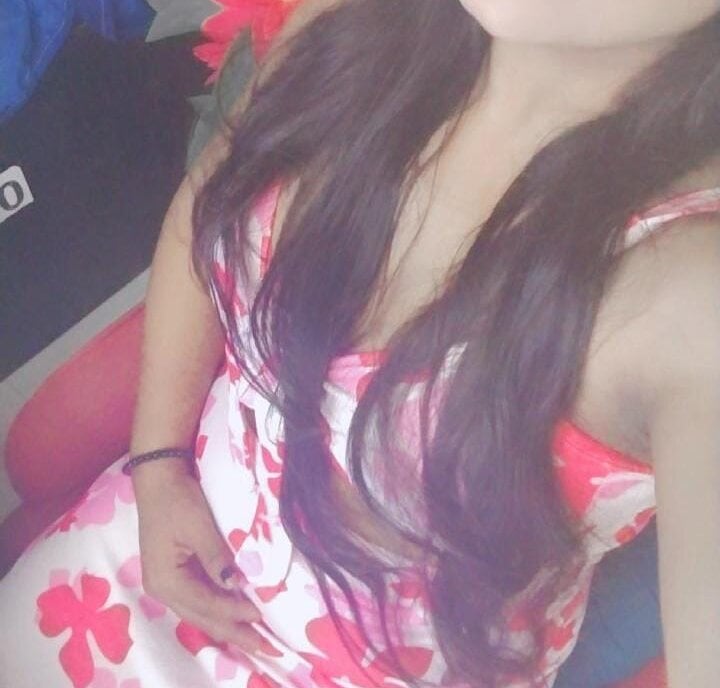Miss_Virgingirl04 Chatroom