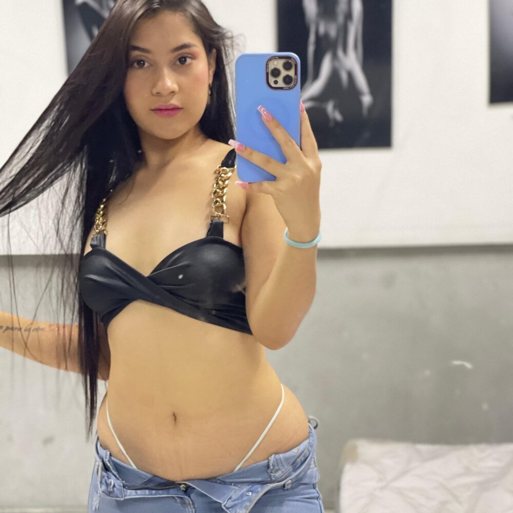 Miss__Sweety Chatroom