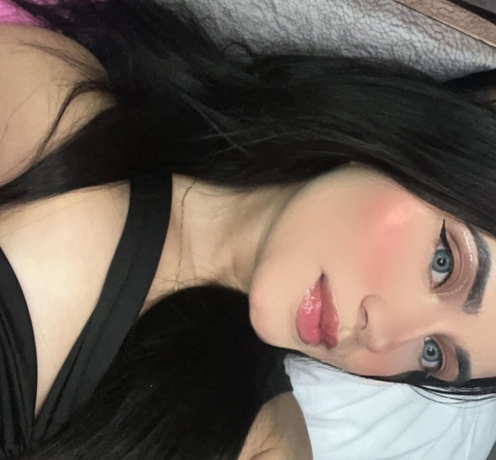Miss_emma1 Chatroom