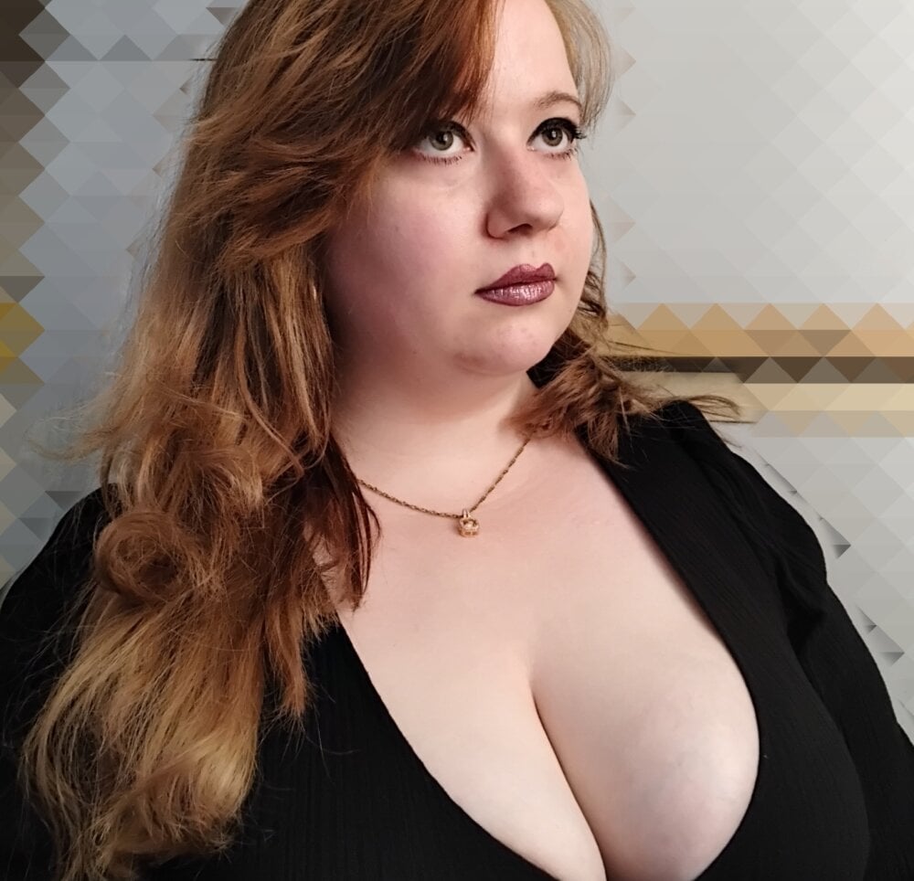 Missy_DM Chatroom
