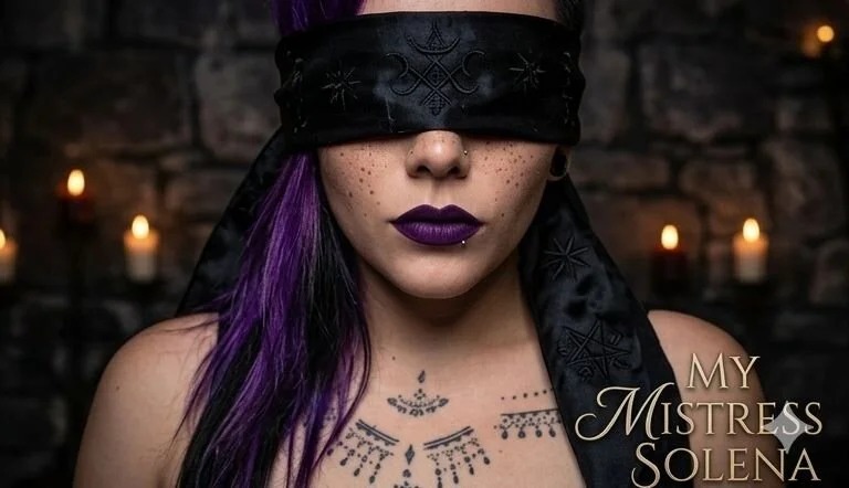 MistressSolena Chatroom