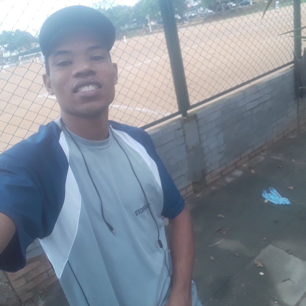 Moises123dela Chatroom