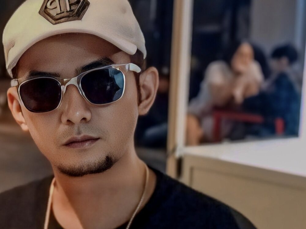 Molgavaliant Chatroom