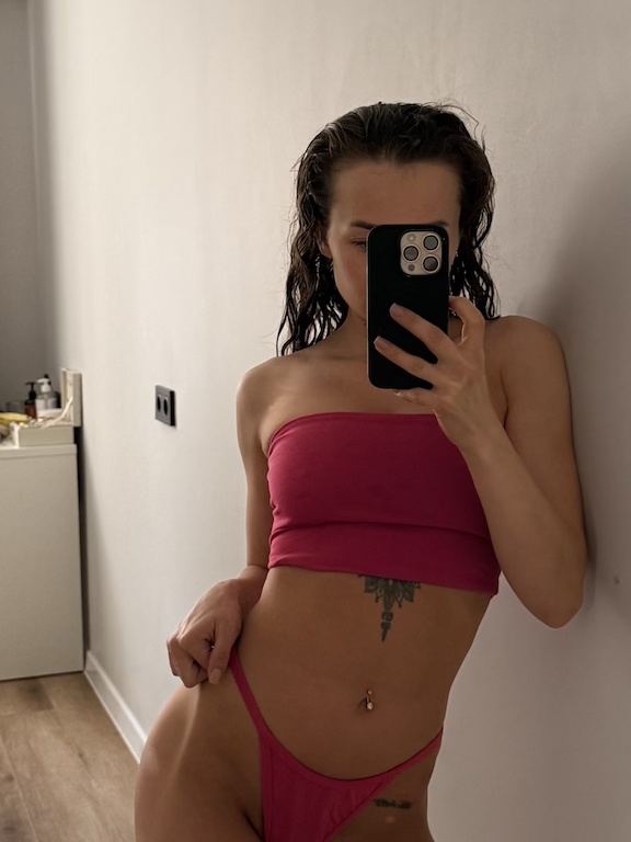 Molli2257 Chatroom