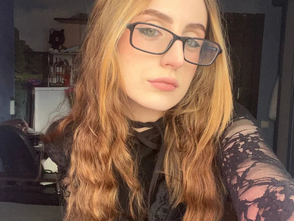 MollyDudee Chatroom