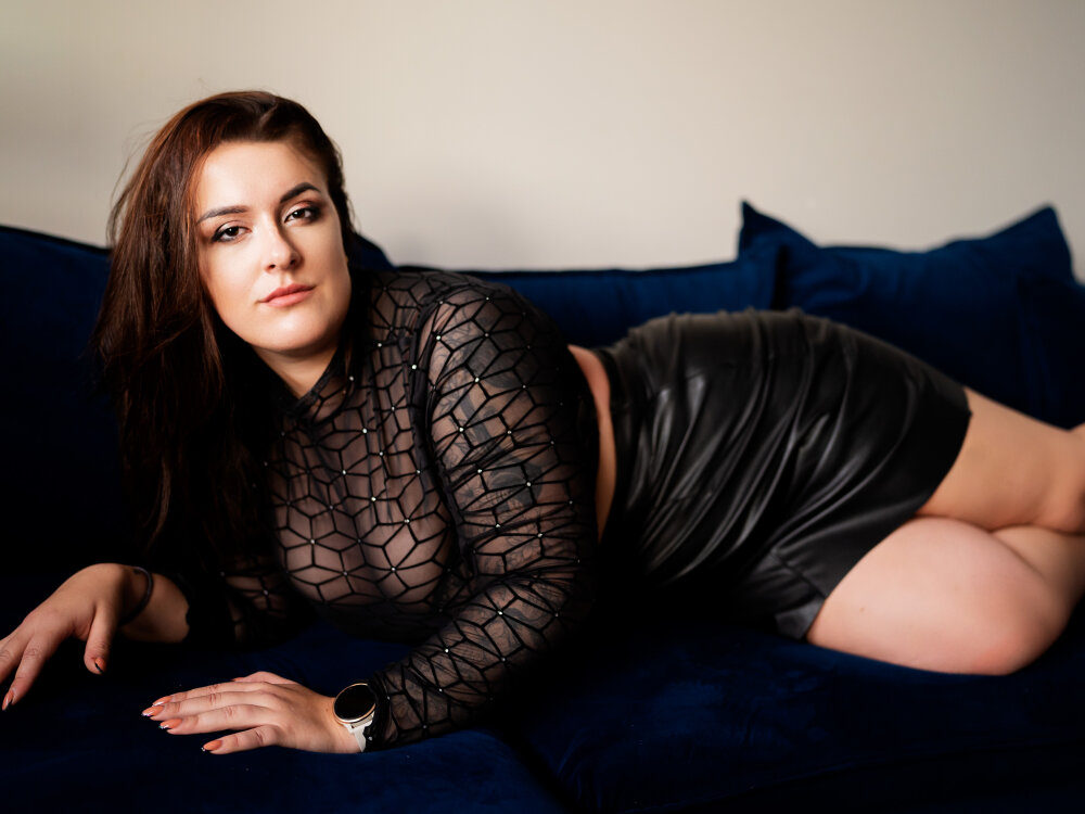 MollyFlowers Chatroom