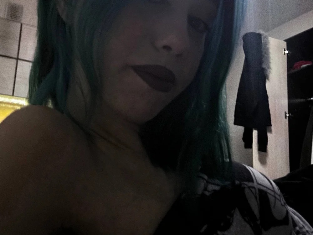 MollyHigler Chatroom