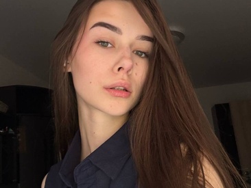 molly-akolly