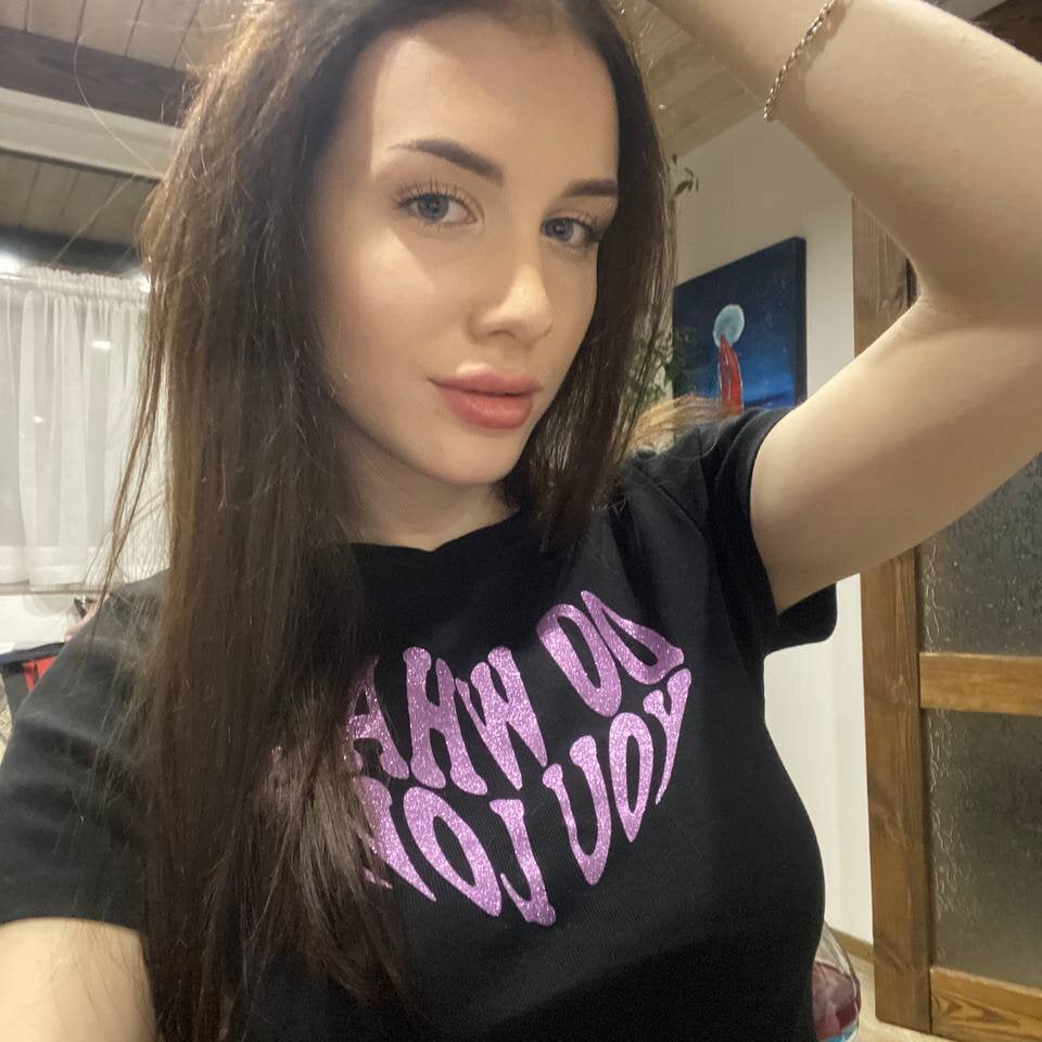 MoniMorgan Chatroom