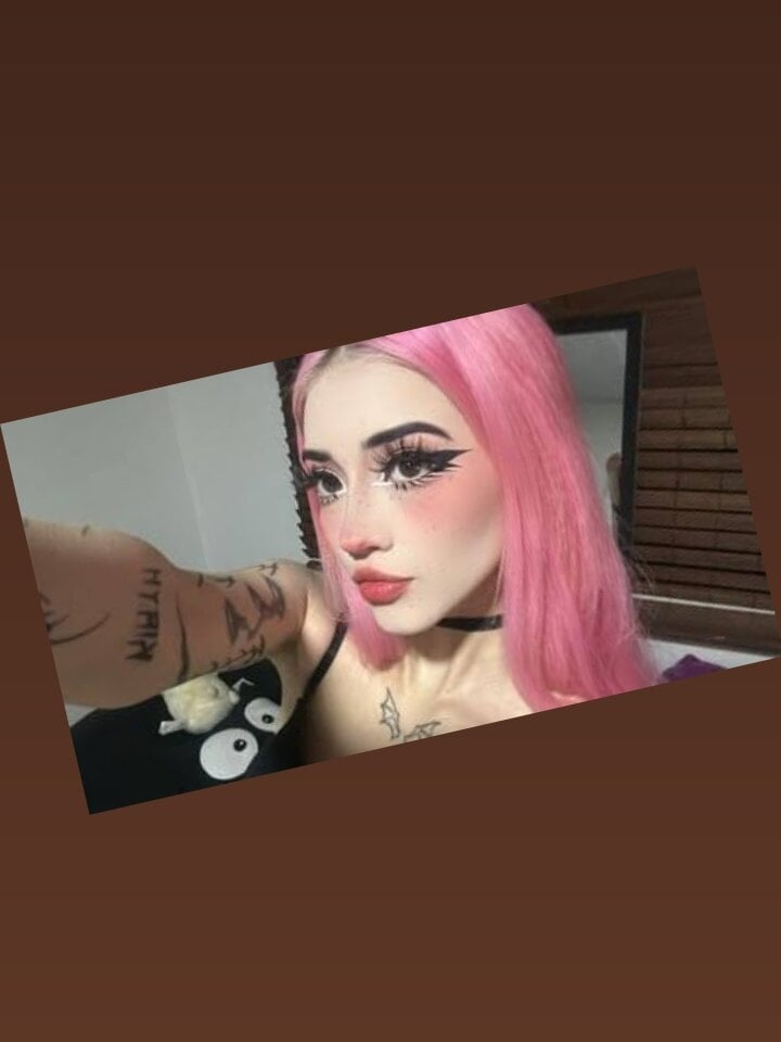 MoonKawaii03 Chatroom