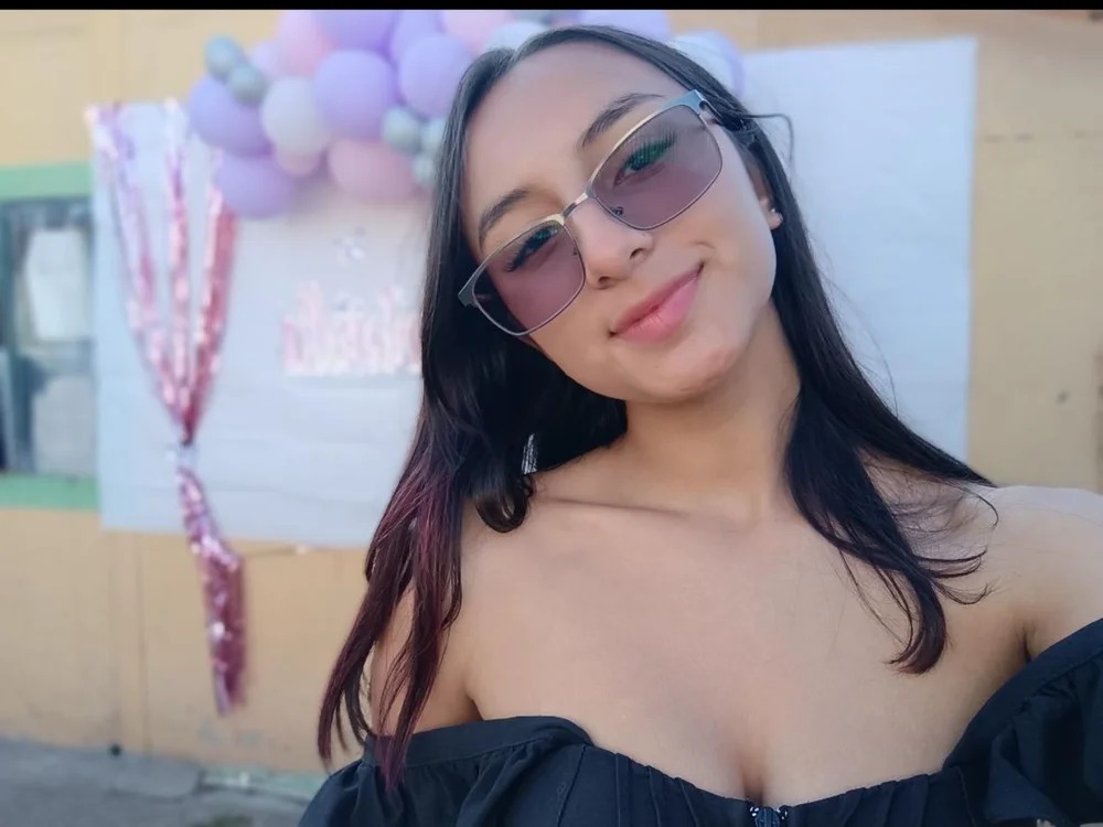MoonLitDoll Chatroom
