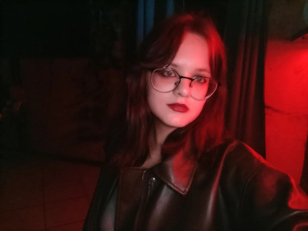 MoraHeartz Chatroom